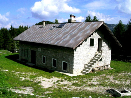 E144-Malga-Sarta-140805