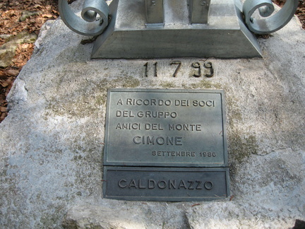 E220-targa-croce-Monte-Cimone