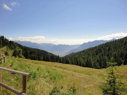 E372B-20130810-vista