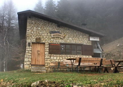 E412-Bivacco-Bailoni