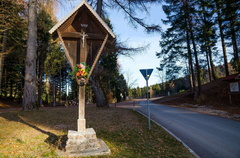 E428-01-Crocifisso-al-March-163011-PG