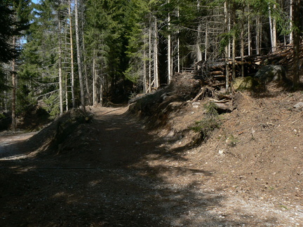 E468B-120323-54
