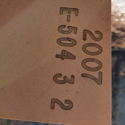 E504