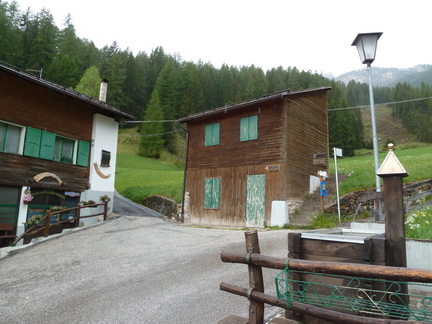 E544-140527-0846-Pizagol
