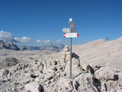 E708-ldp003-00-p2-060909