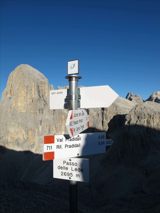 E711-ldp001-00-d1-111003-LB