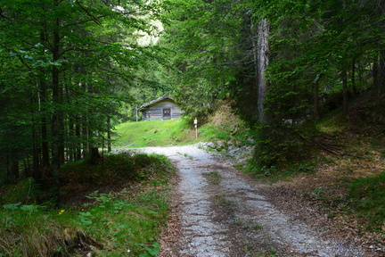 E729-015-00-p1-160618