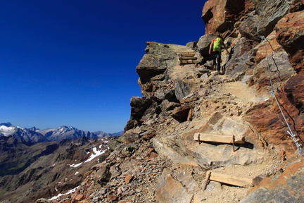 O105-sentieroVioz-2013-td846