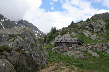 O121-090625-TD-133