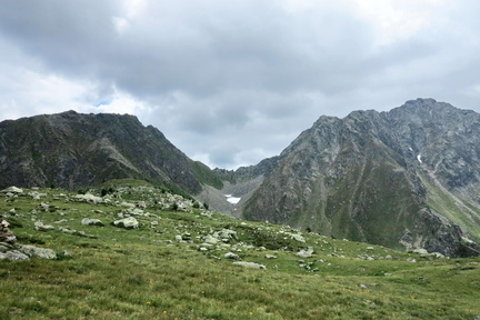O171-130811-Passo-San-Giovanni-tra-Monte-Polinar-e-Cima-Tremenesca
