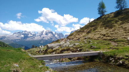 O277-emissario-lago-Ritorto-170607-PG