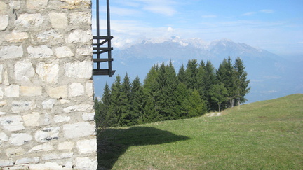 O433-170923-FB-2395