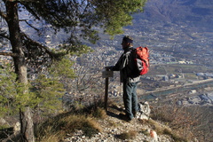 O648-09-111123-td-12